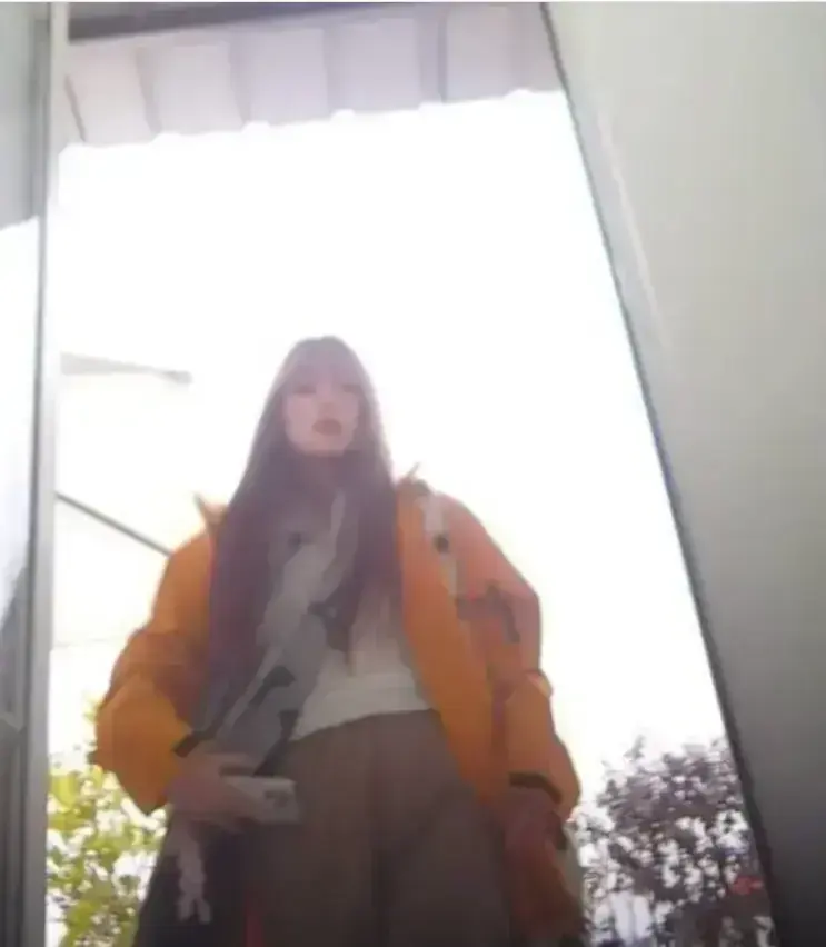 黄色冲锋衣木木厕所被偷拍全程原视频高清完整版-无删减全集免费在线观看-深度还原事件始末附夸克网盘迅雷下载资源